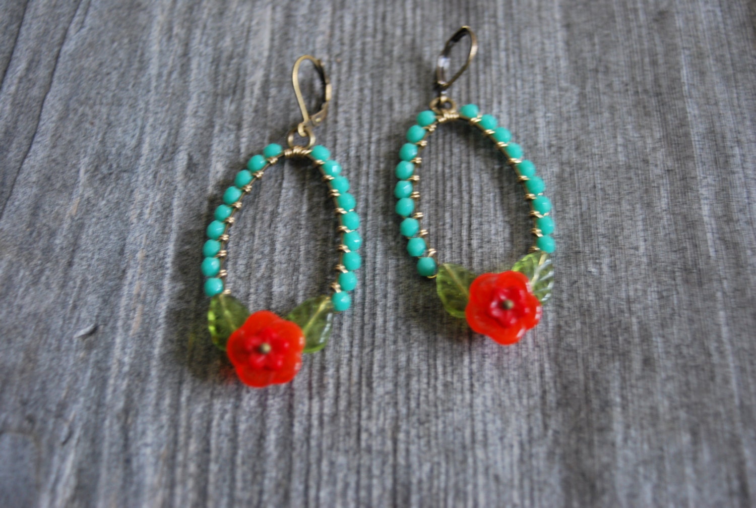 Frida's garden earrings  in  turqouise and red orange