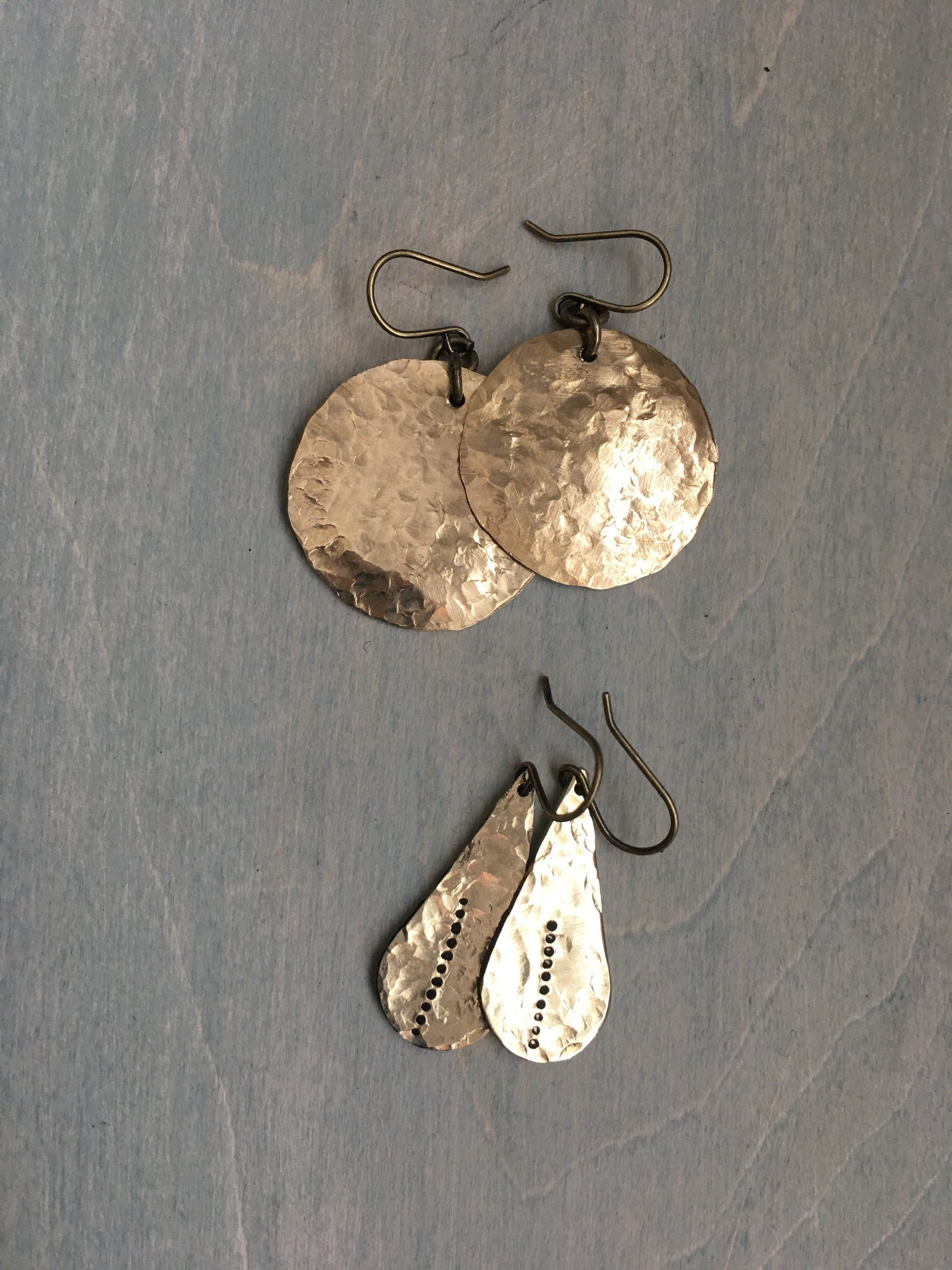 Golden state disk earrings