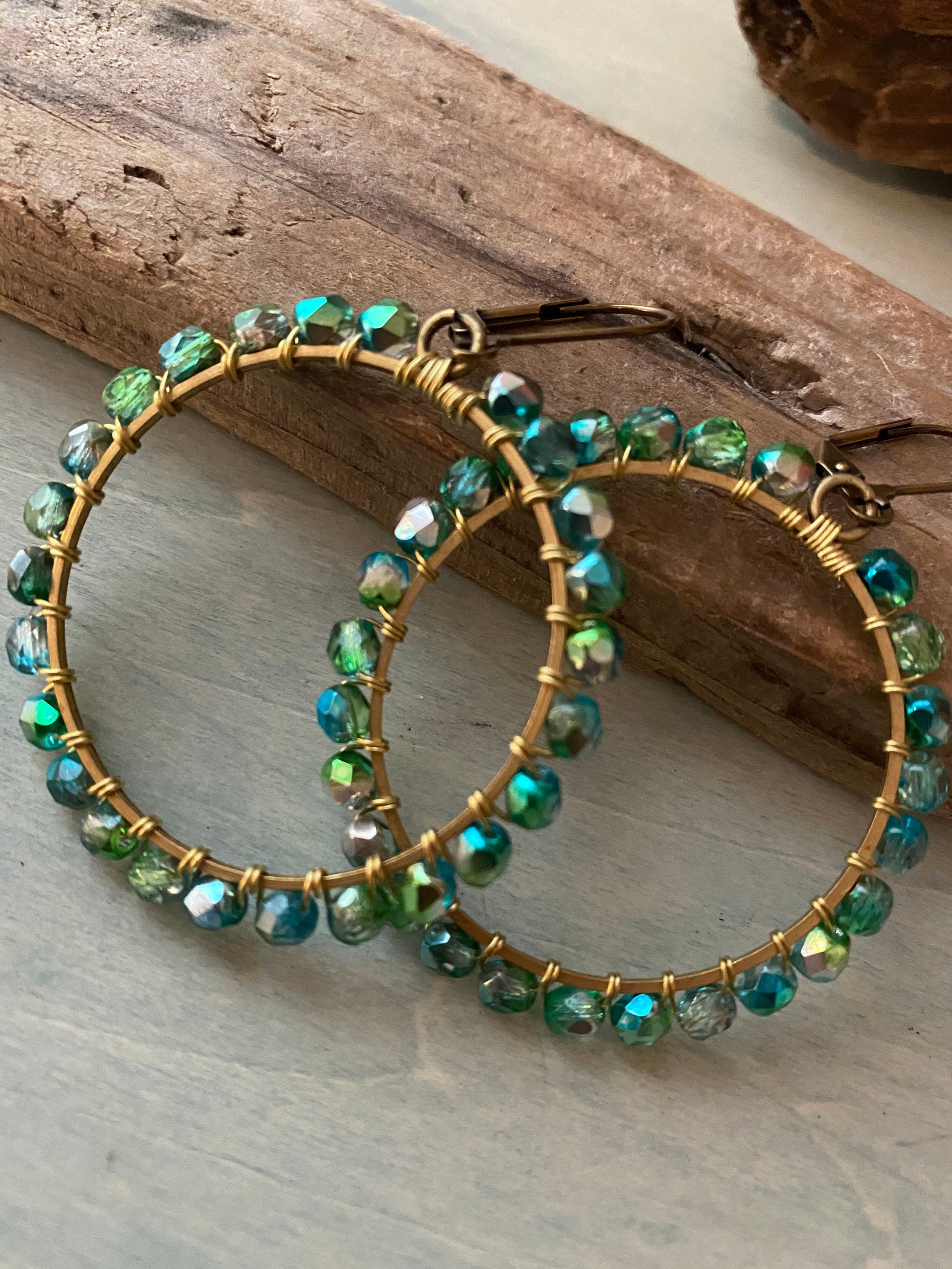 Green sea hoops