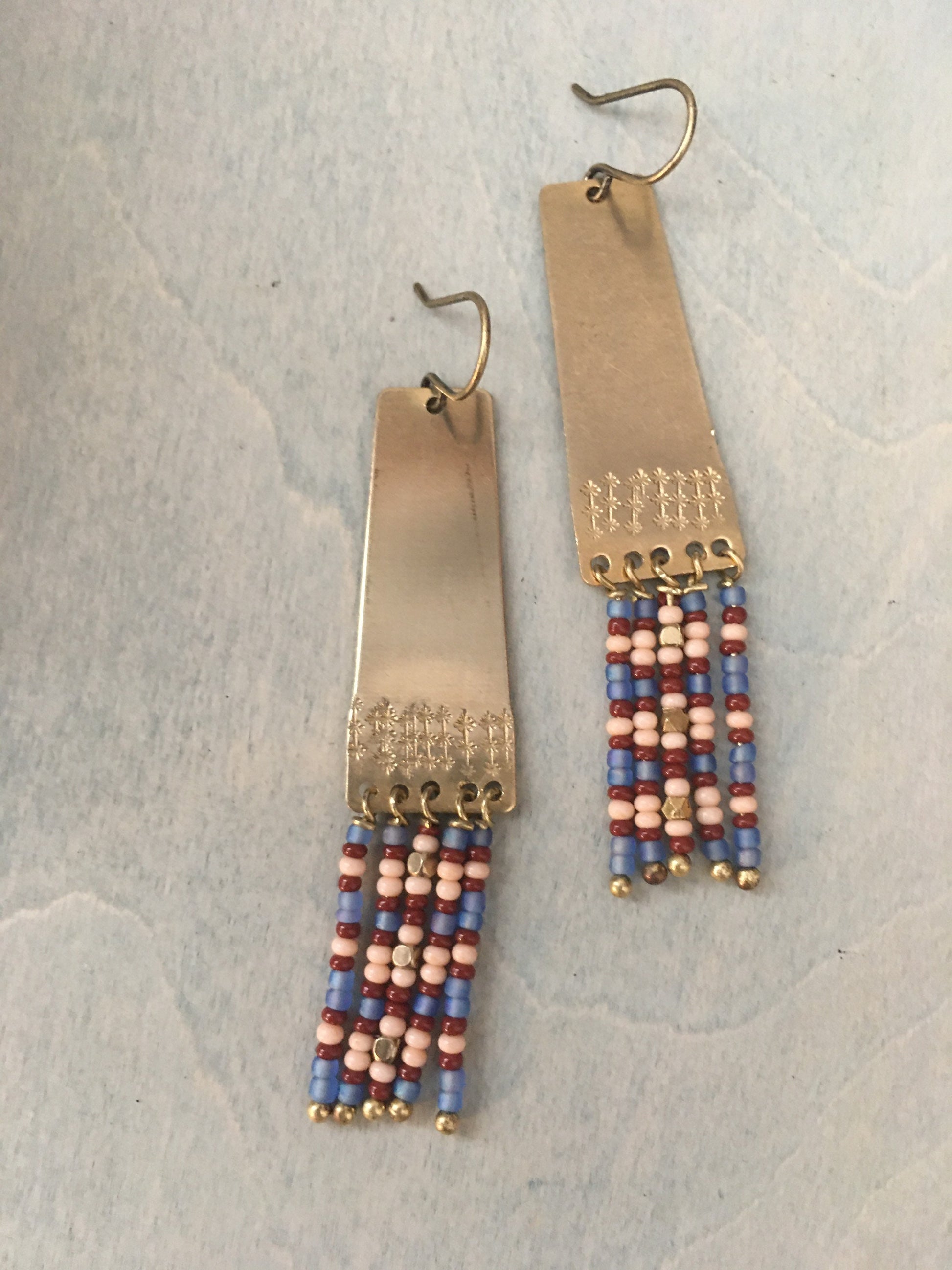 Movement earrings