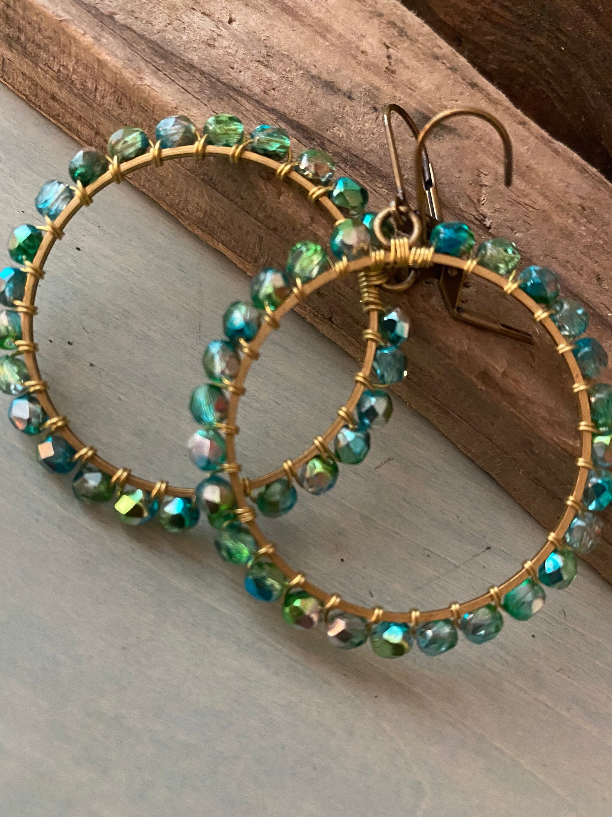 Green sea hoops