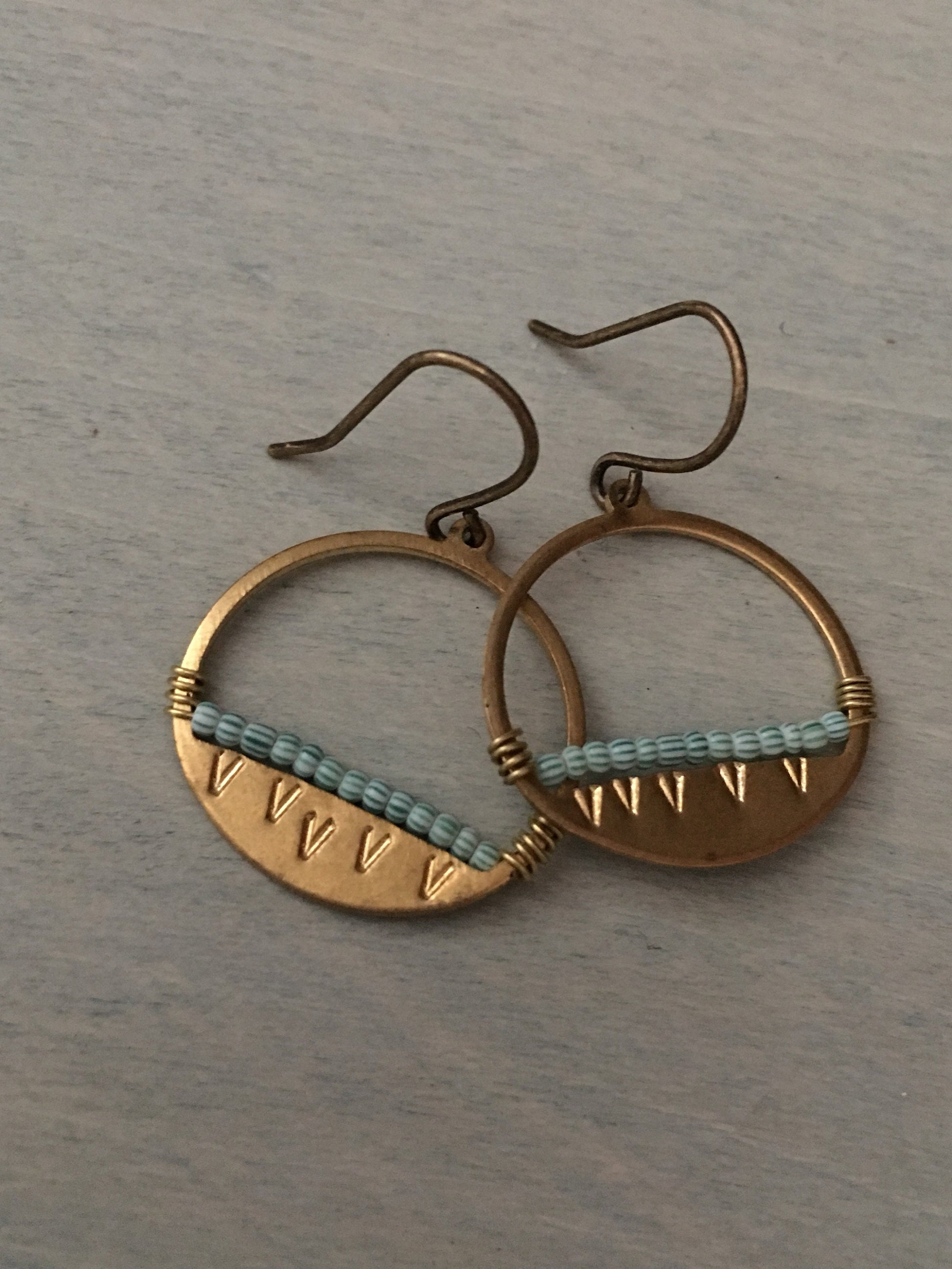 Foggy Mountain Earring/ green striped