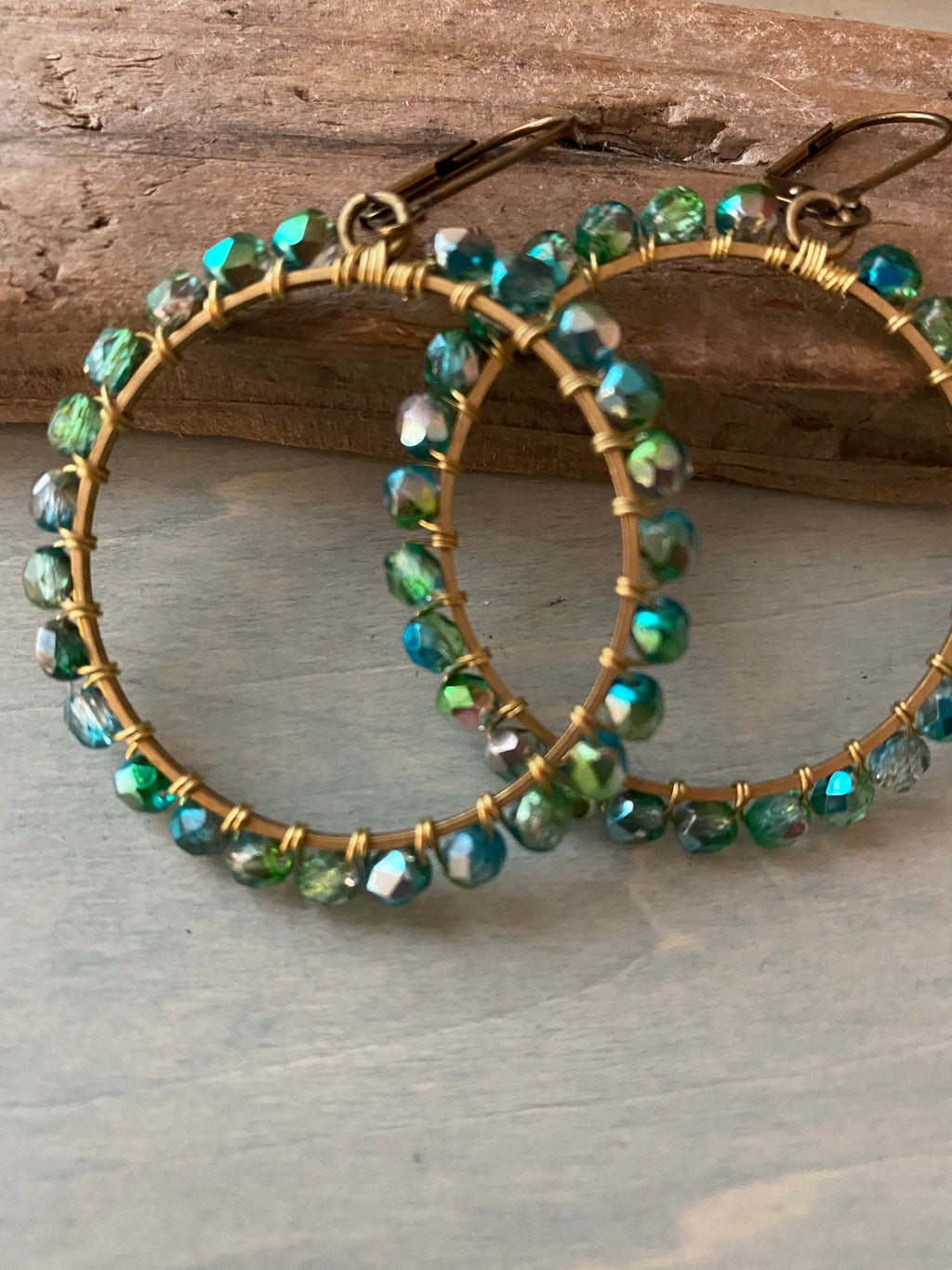 Green sea hoops