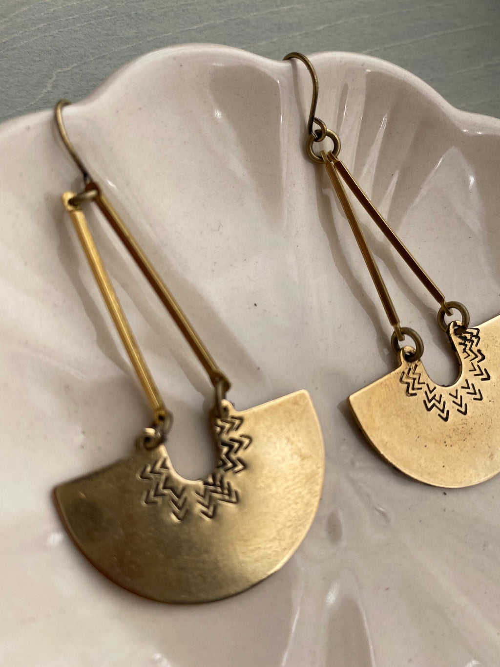 Point the way earrings